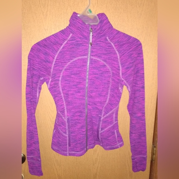 Lululemon Jacket 💜💓 - Picture 2 of 6